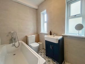 Photo 14- click for photo gallery